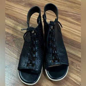 Sofft black leather sandals, size 9